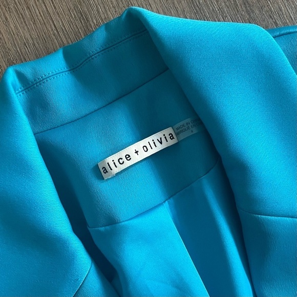 Alice + Olivia Shan Solid Oversized Satin Blazer - Ocean Blue - Size 4 - Picture 7 of 15